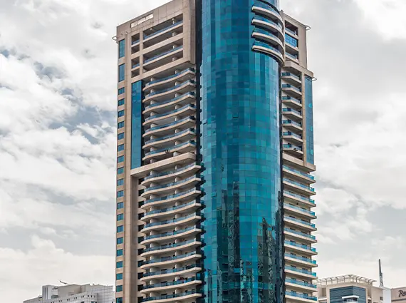One Luxe